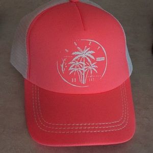 Roxy trucker hat surfer beach swim